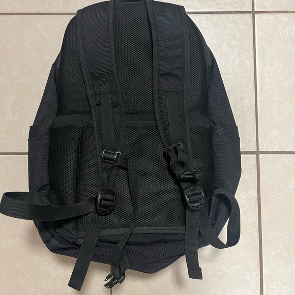 Kenneth Cole Backpack - Picture 2 of 9